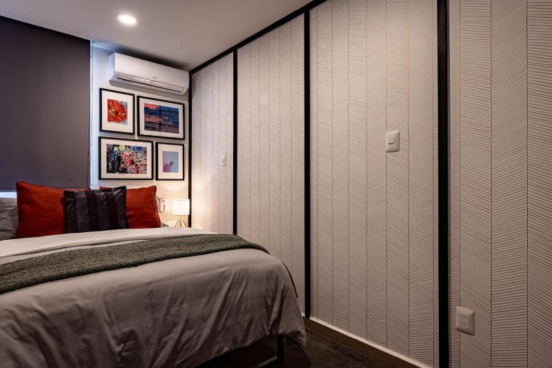 Stylish Roma Sur Home with Rooftop Lounge & BBQ - image 48