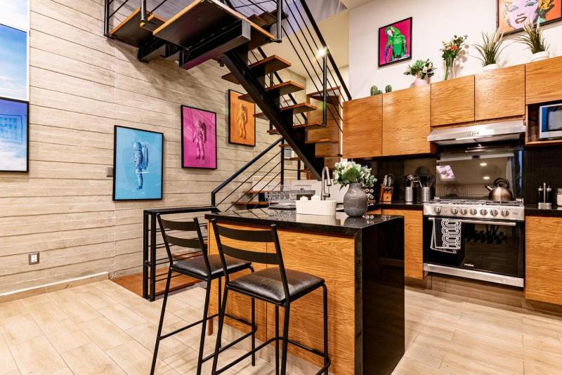 Stylish Roma Sur Home with Rooftop Lounge & BBQ - image 42