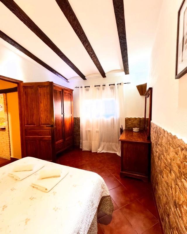Two-Bedroom House image 3