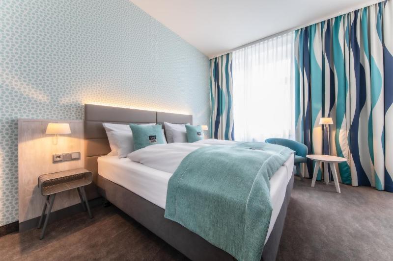 Standard Room image 3