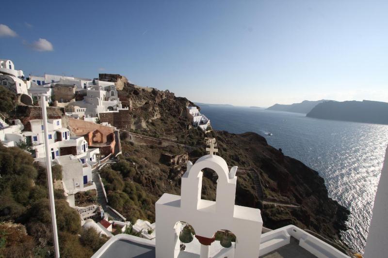 Fotinos Houses - image 38