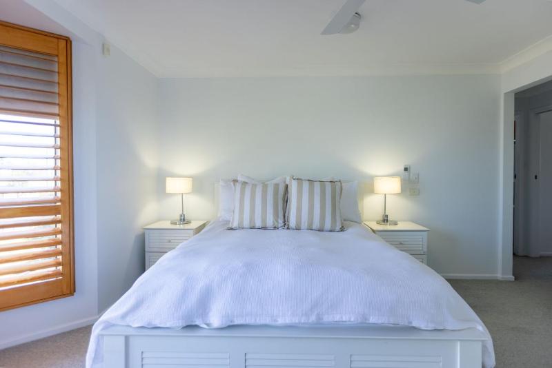 Seatown - Spacious Townhouse Close to Pippi Beach & Yamba Shops - Holiday Yamba - image 7