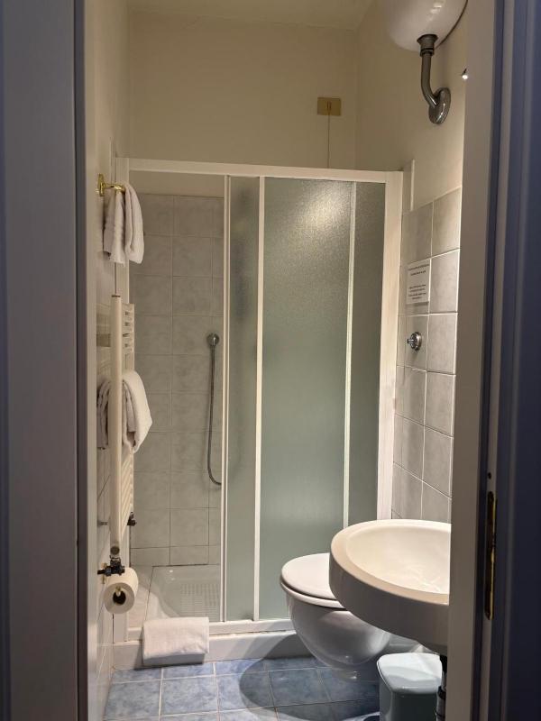 Triple Room image 3