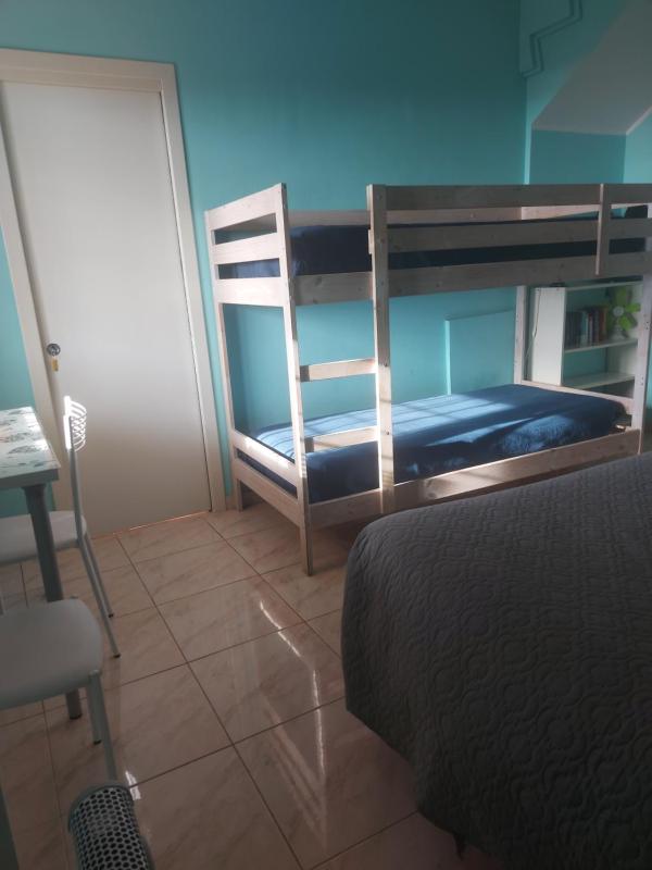 Double Room image 3