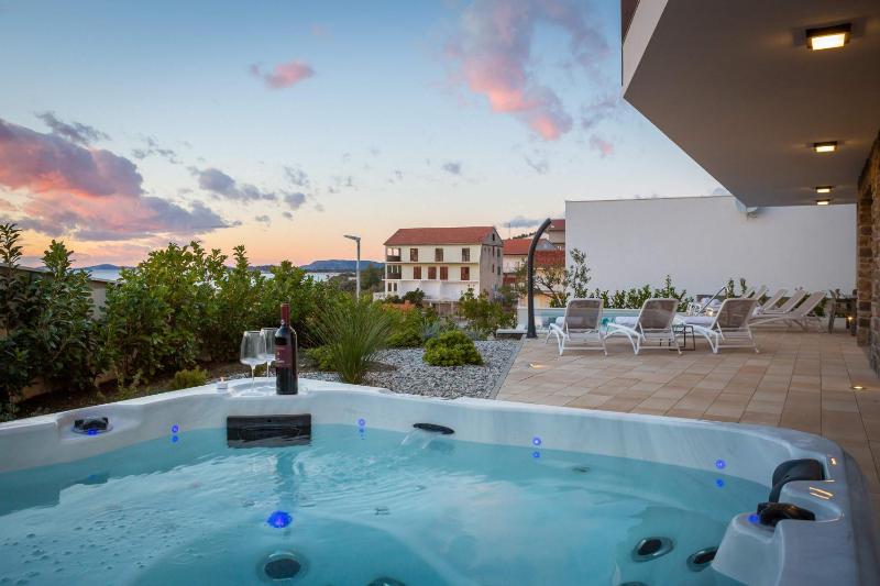 Villa Aurora - image 36