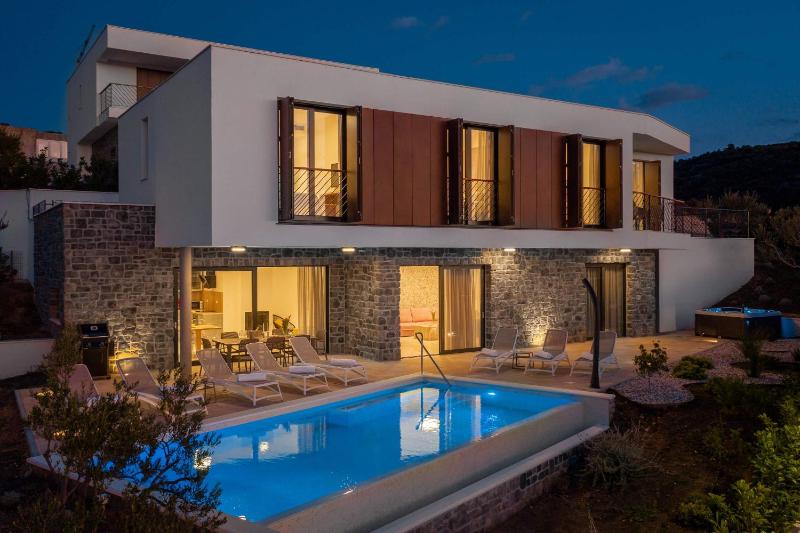 Villa Aurora - image 21