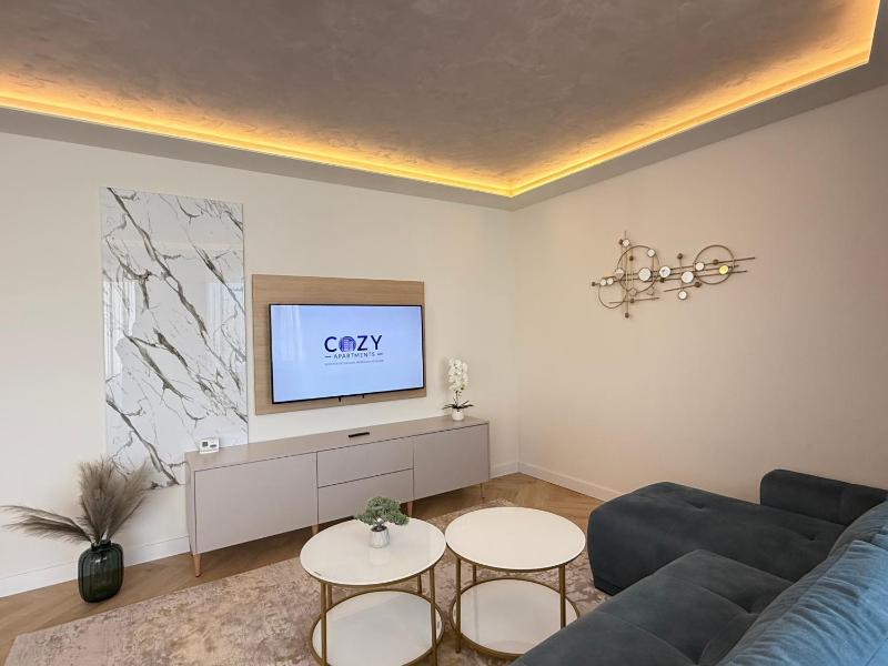 Cozy BRASOV Aparthotel - Premium Suites and Studios - image 9