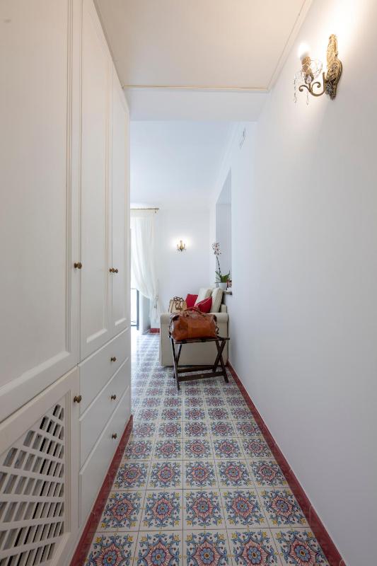 Superior Double or Twin Room with Balcony image 4