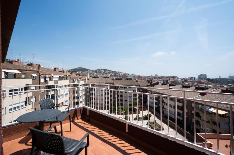 Double Room with Terrace image 1