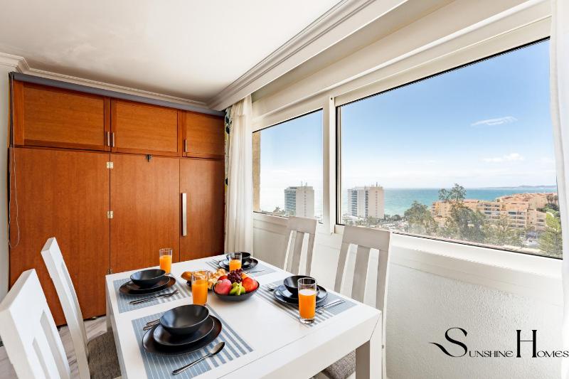 Marvelous views pools steps to the beach! - image 19