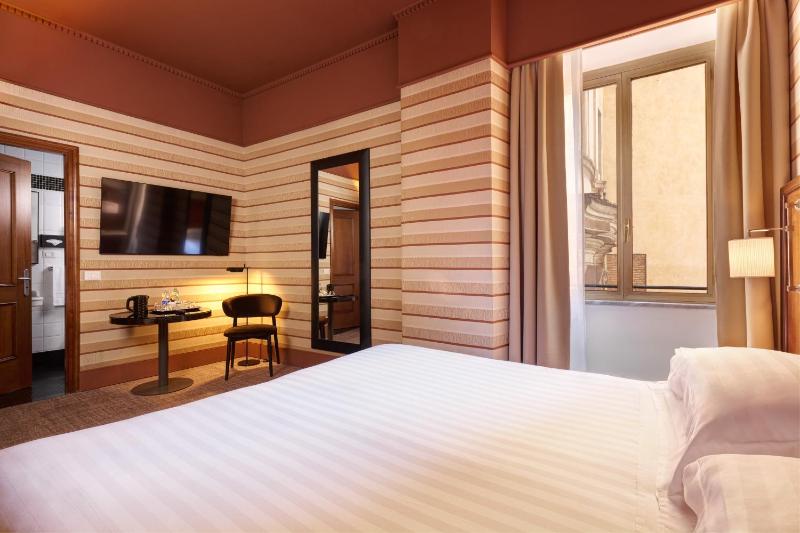 Superior Double or Twin Room image 2