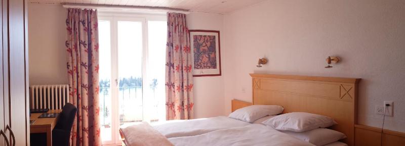 Superior Double Room with Balcony and Mountain View image 1