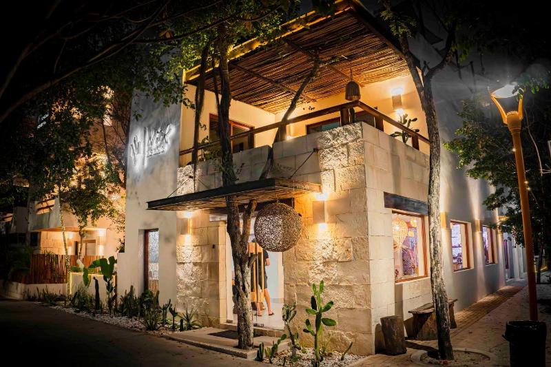 Niik Tulum - image 6