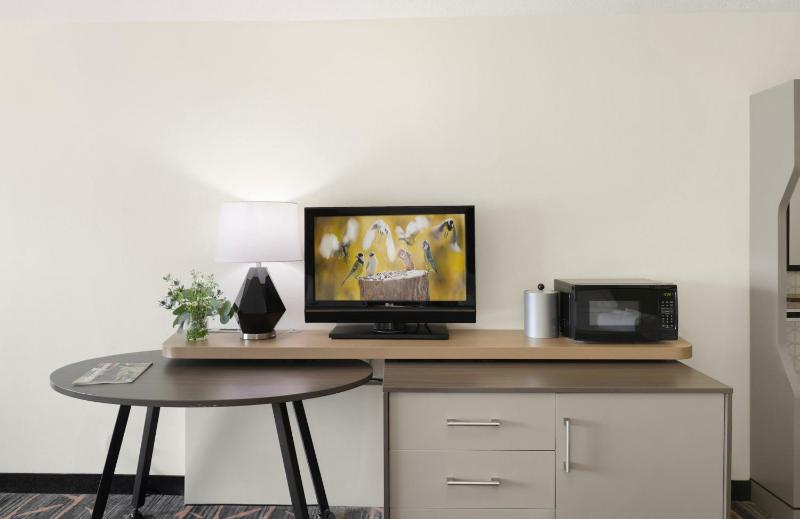 Standard Room image 3