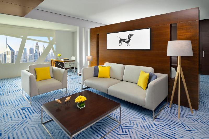 Junior King Suite image 1
