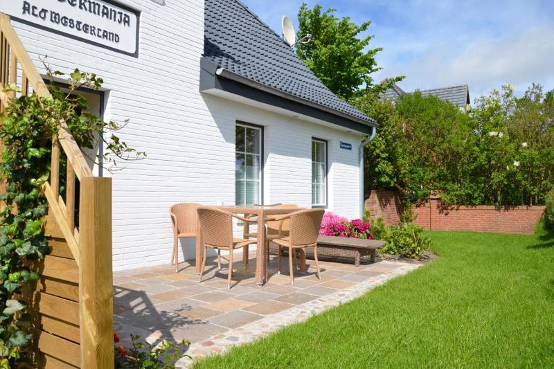 Friesenhaus Germania Ferienwohnung Smilla - image 2
