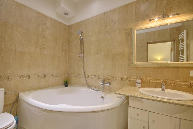 Suite with Terrace image 3