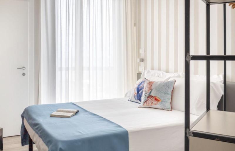 Double Room image 1