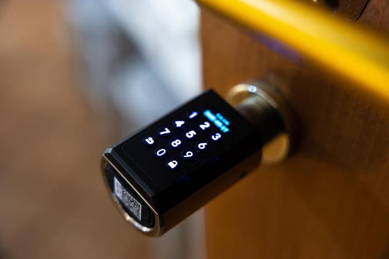 Large Double Room image 1