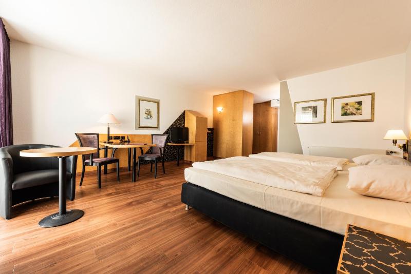 Junior Suite image 4