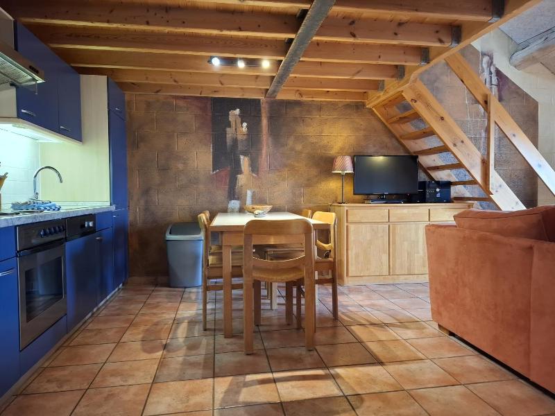 One-Bedroom Apartment with Pool View image 1