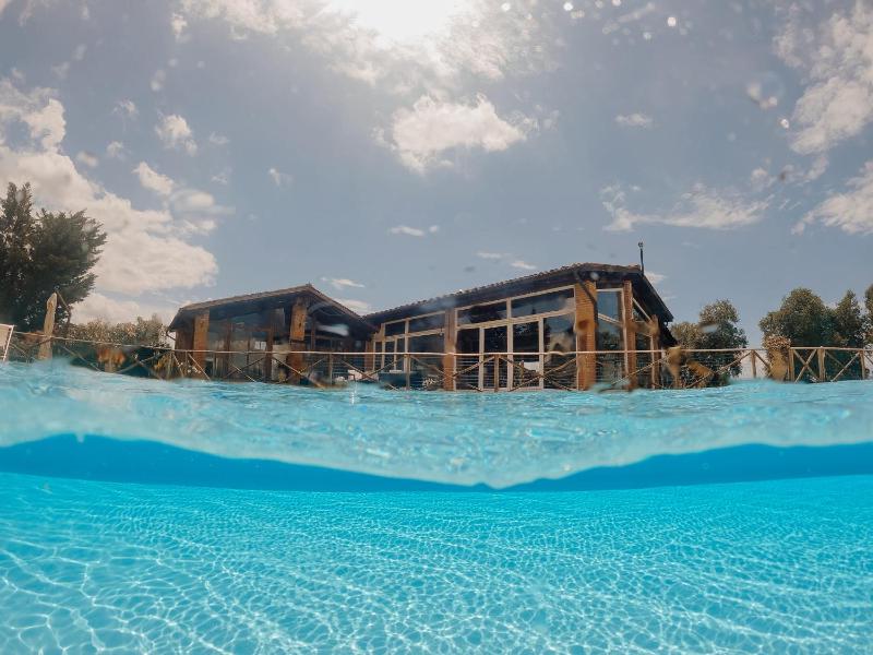 Four-Bedroom Villa image 4