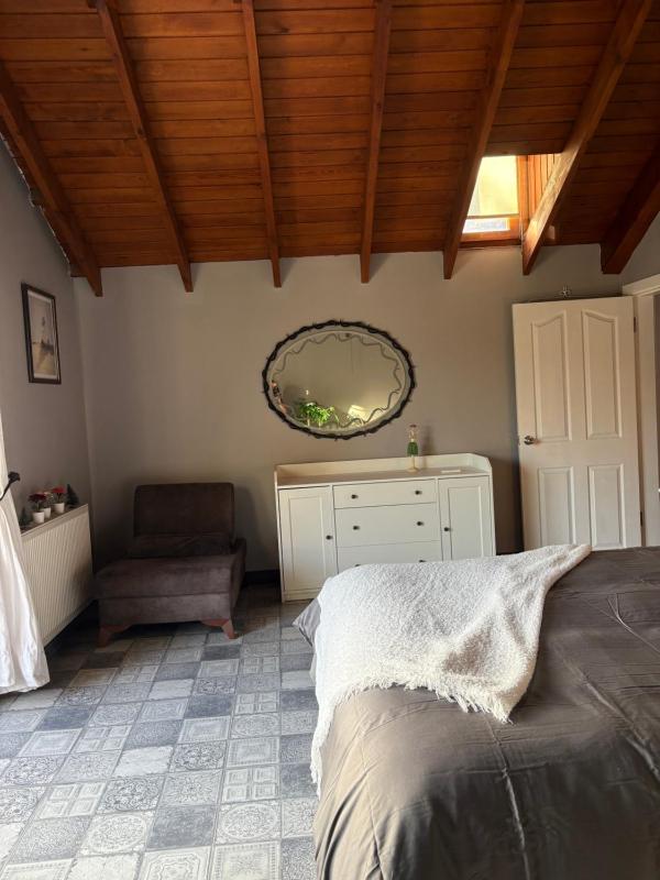 Double Room with Balcony (2 Adults + 1 Child) image 4