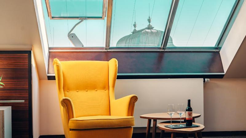 Superior Double Room image 3