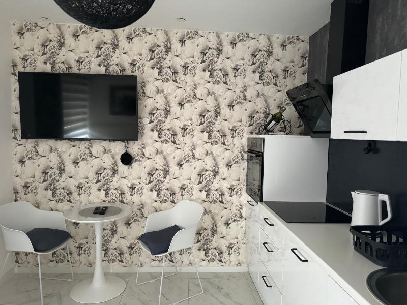 Two-Bedroom Apartment with Balcony image 1