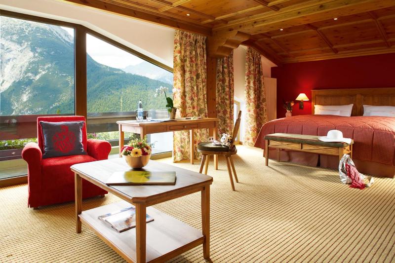 Suite II image 1