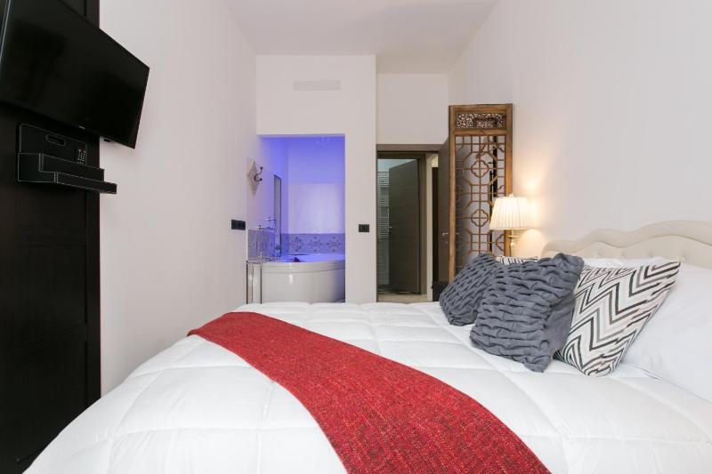 White Apartment image 3