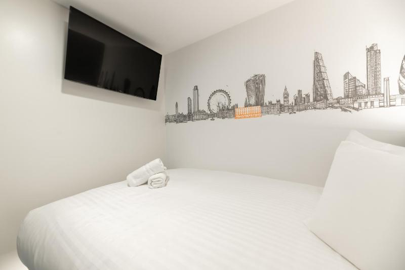  Standard Double Room without Window image 3