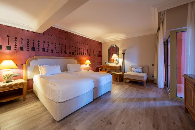 Standard Double or Twin Room image 1