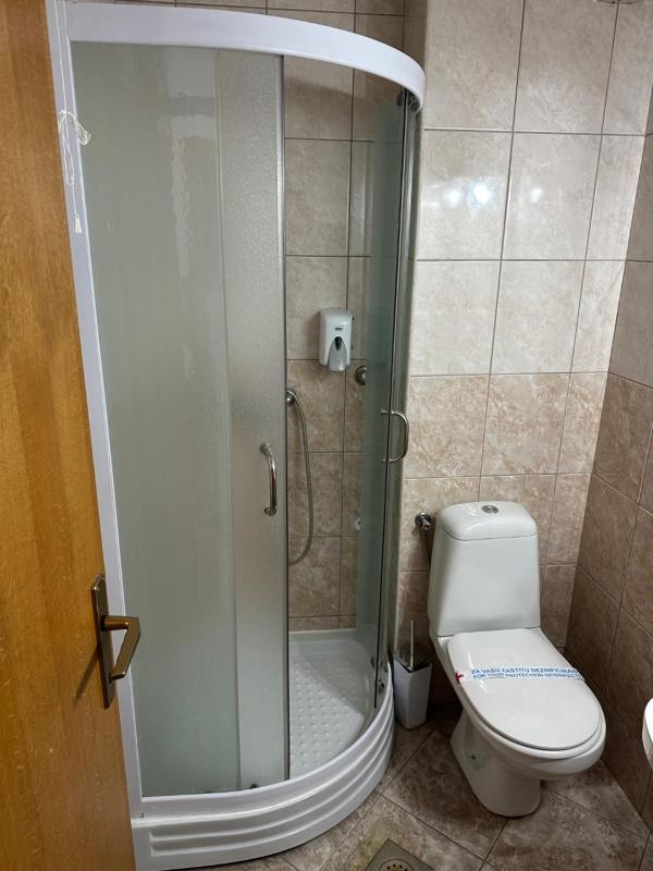Single Room image 4