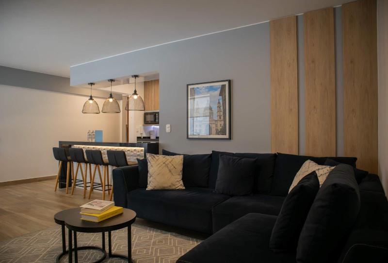 Premium 3BR in Miraflores by Wynwood House - image 1