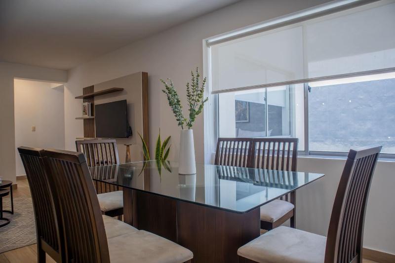 Premium 3BR in Miraflores by Wynwood House - image 6
