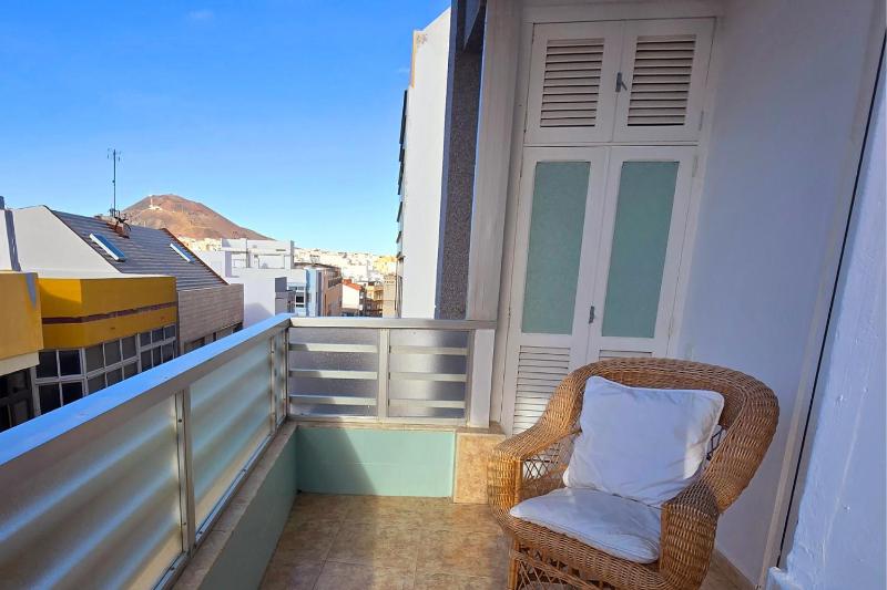Casita Canaria Playa Beachfront Access & Lateral Ocean View With Terrace - image 15