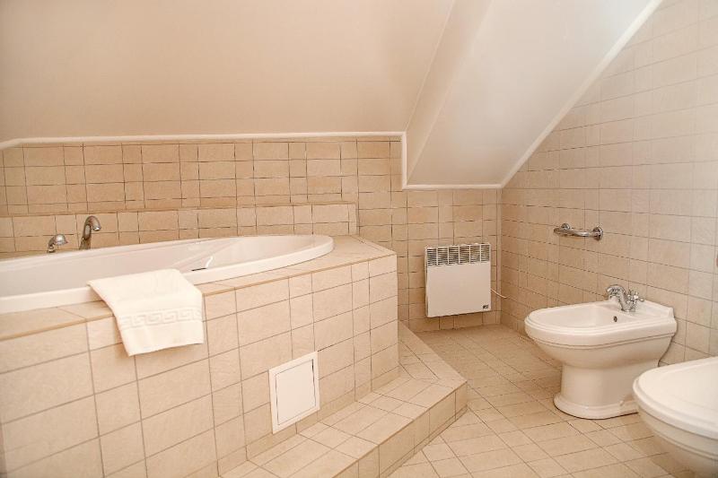 Junior Suite image 1