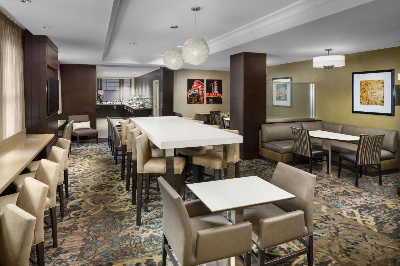 Residence Inn by Marriott Atlanta Midtown/Georgia Tech - image 8