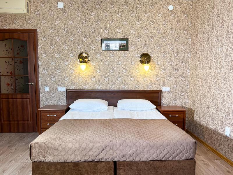 Comfort Double Room image 4