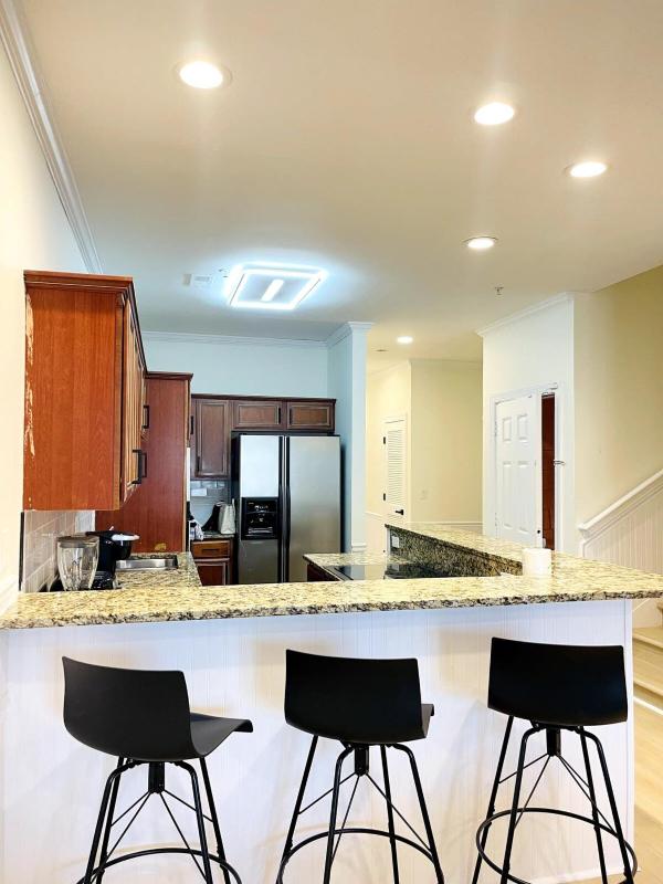 The best location Spacious ocean view 7BR pool - image 10