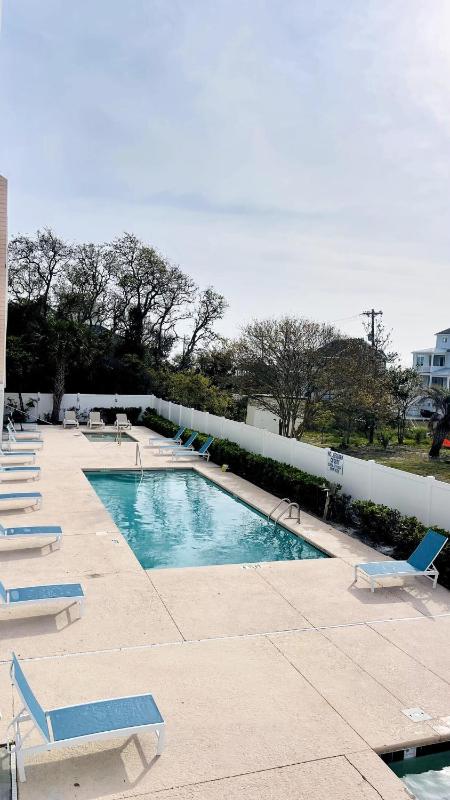 The best location Spacious ocean view 7BR pool - image 23