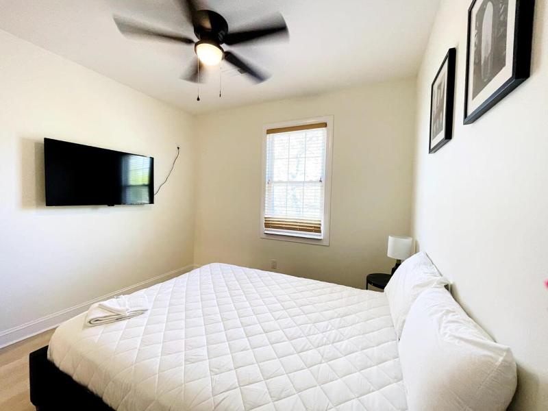The best location Beautiful Ocean View 7BR pool - image 21