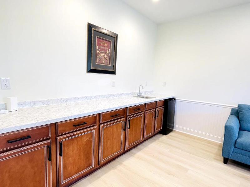 The best location Beautiful Ocean View 7BR pool - image 3