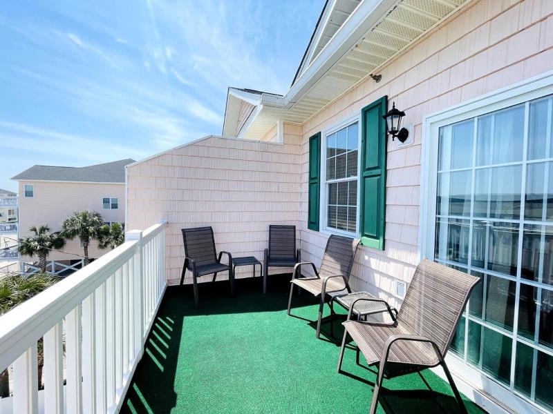The best location Beautiful Ocean View 7BR pool - image 26