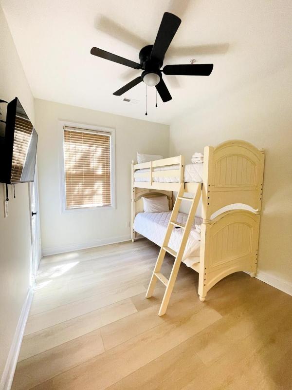 The best location Wonderful Ocean View 7BR pool - image 18