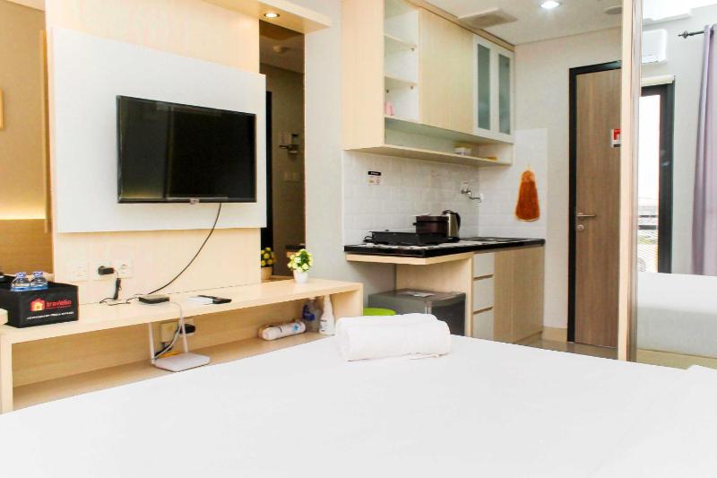 Homey and Tidy Studio Monroe Tower Apartment By Travelio - image 3