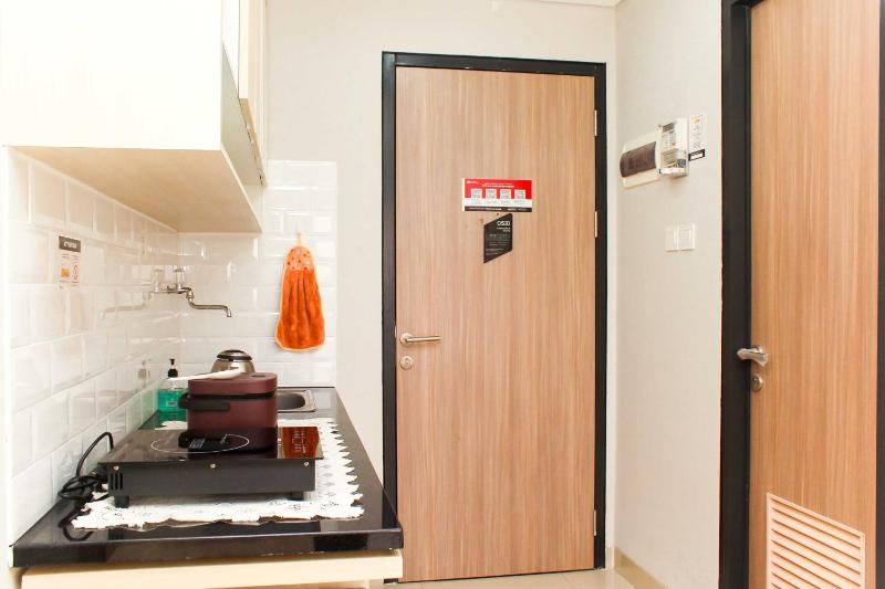 Homey and Tidy Studio Monroe Tower Apartment By Travelio - image 22