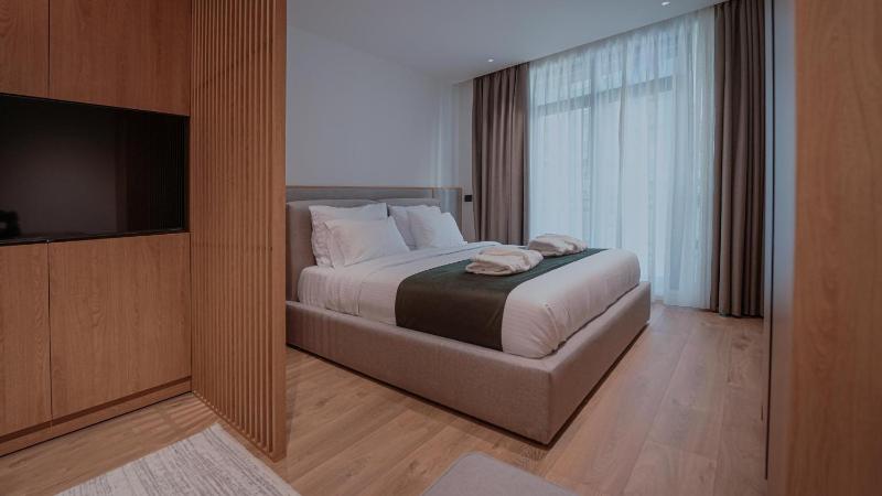 diVin Luxury Suites - image 7
