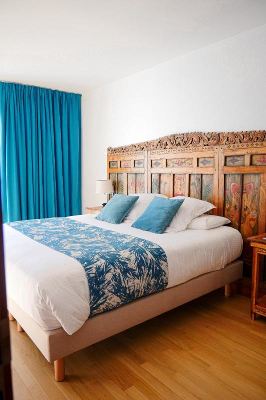 Twin Room with View image 2